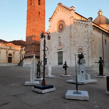 Art Hotel Pietrasanta Esterno foto