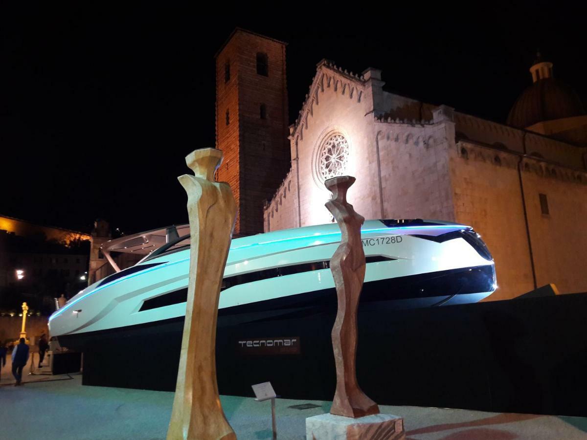 Art Hotel Pietrasanta Esterno foto